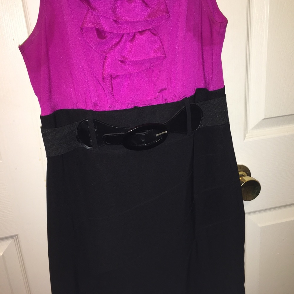 Dress - Picture 3 of 6